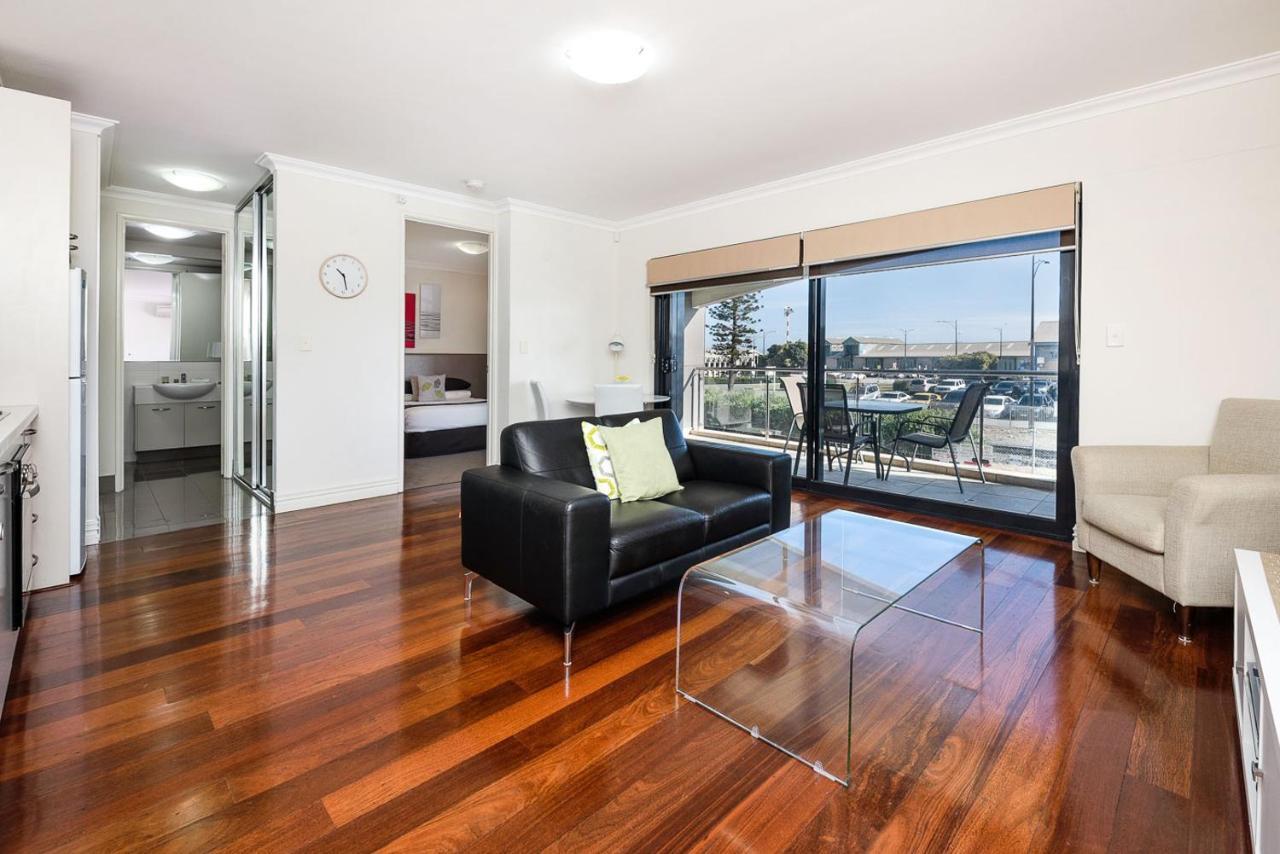 Fremantle Harbourside Apartments Exterior photo